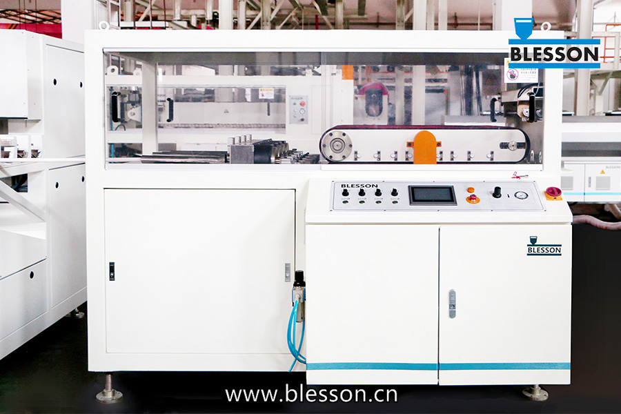 Liña de produción de catro tubos de PVC unidade combinada de extracción e corte de maquinaria Blesson