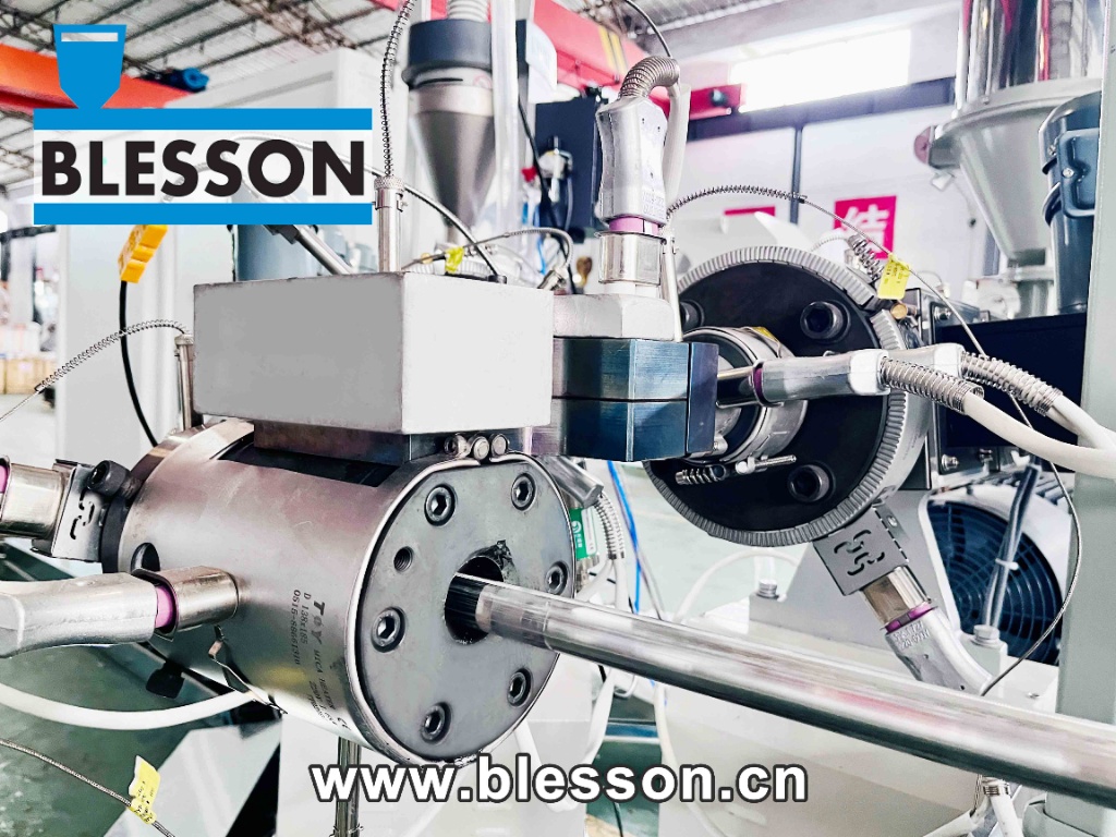 Aluminum plastic pipe making machine, PEX-AL-PEX pipe supplier (2)