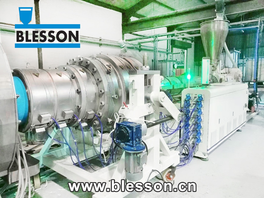 PVC-O pipe production machine-Extrusion Head